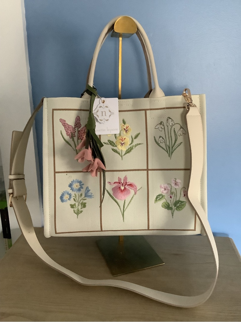 New Nanette Lepore Elle Cream Floral Embroidered Tote Bag with Detachable Strap